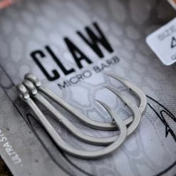 Carp Whisperer - Claw Haak - Micro Barb -Fishing World Verkoop 1450379730f1421c97363021c812bc9e